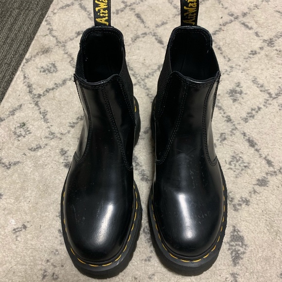 Dr. Martens 2976 Quad Chelsea Boot - Picture 3 of 4